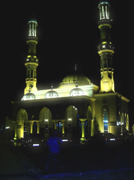 mosque-at-night